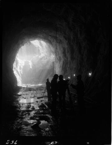 Big Creek - Mammoth Pool - Diversion tunnel outlet from inside