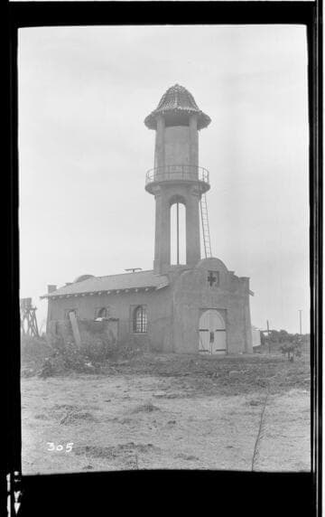 A pumping plant near Lindsay
