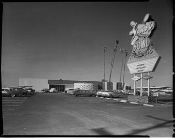 Sands Bowl (43233 W. Sierra) exterior