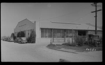 Compton warehouse and garage