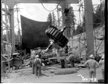 Portal Powerhouse - Setting rotor in stator housing