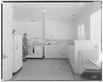 H2.3 - Home Kitchen - Electric Home of Mr. O. V. Trompeter