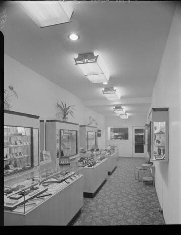 Commercial lighting