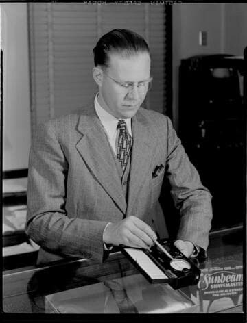 Roy Dohlin & Lightmeter for mailing piece