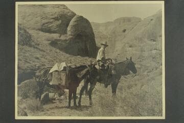 Packer and pack enroute to Rainbow Bridge. Party which placed the plaque