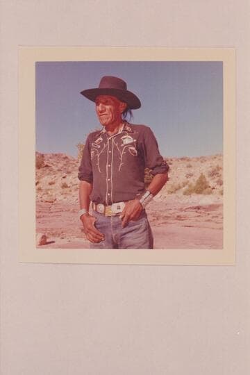 Tobe Owl; Nasja Begay.  Cha Canyon