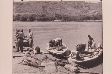 Rigging boats and stowing duffle at Lees Ferry. L to R: Sanderson, Taylor, Desloge, Visbak, Spence Cavalliere, Bill Belknap and Buzzy Belknap