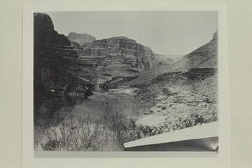 Up river from Mile 214 1/2