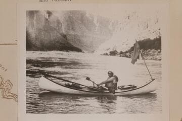 Canoe designed by Ron Smith, Glade Ross, Dee Halliday and Dean Waterman; Parashont Wash