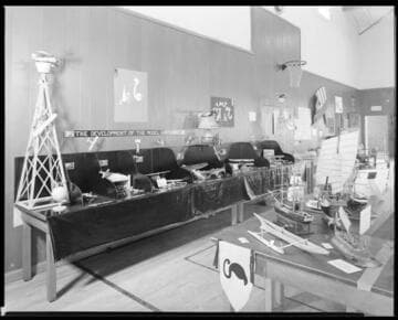 Displays of models, Polytechnic Elementary School, 1030 East California, Pasadena. 1936