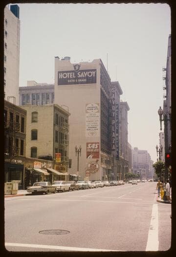 6th Street, from Hope Street to Grand Avenue