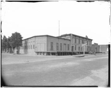 Terminal Warehouse exterior, 1050 South Raymond, Pasadena. 1925
