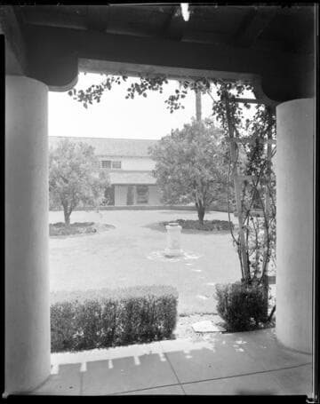 Courtyard, Polytechnic Elementary School, 1030 East California, Pasadena. 1936