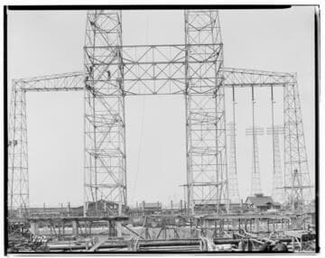 Long Beach Steam Station, Plant #3 - Close-up of base of outgoing towers