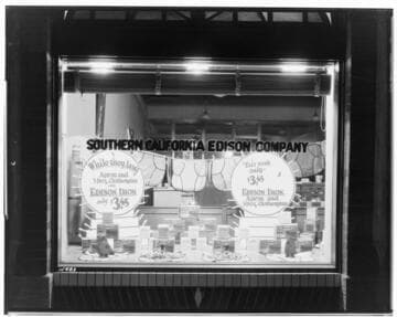 D2.3 - Displays, Window - Inglewood office