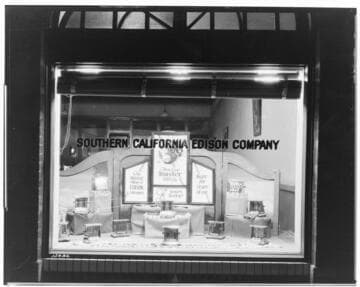 D2.3 - Displays, Window - Inglewood office