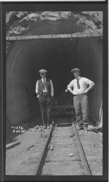 Los Angeles City Powerhouse - Los Angeles City Powerhouse on Aquiduct