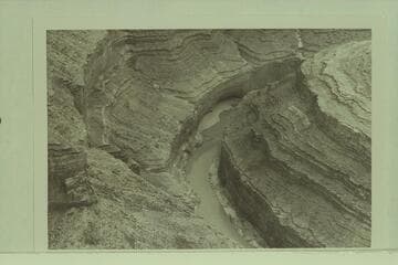 Redwall Cavern. Approximate gauge: 8,600 cfs