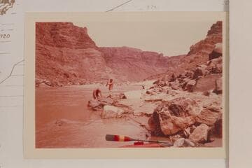 Up river from Mile 204.55. Bill and Buzz Belknap work the Sportyaks into position
