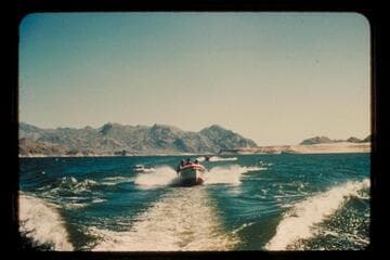 "Chariot" on Lake Mead