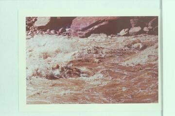 The rough water in Hance Rapid