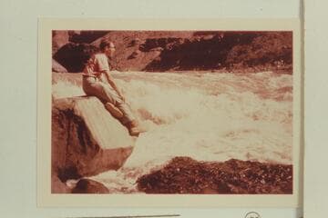 Up to the drop at the head of Vulcan Rapid. Jorgen Visbak studies the running course