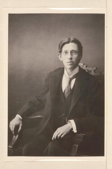 Raymond Austin Cogswell. "Was made just before I left Elyria O. to go to live in California (late 1905)."