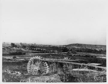 Early water wheel for irrigation, Los Angeles