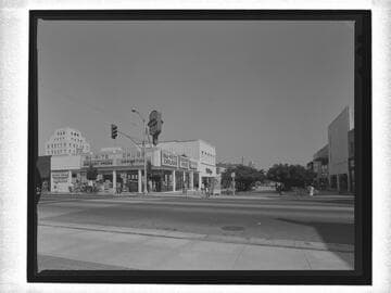 Santa Monica Blvd. at Third Street mall, Santa Monica