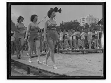 Beauty contestants in front of Deauville Club in Santa Monica