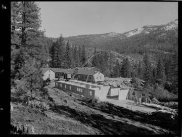 Big Creek - Mammoth Pool - Constructing mess hall and barracks