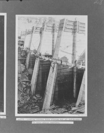 Florence dam construction