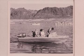 Trail run of the "RATTLESNAKE" on Lake Mead. Power by two 25HP Evinrudes